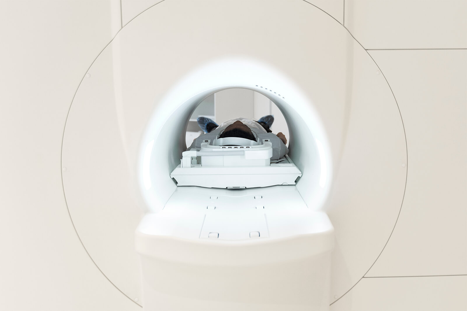 PET Scan vs. MRI: What’s the Difference?
